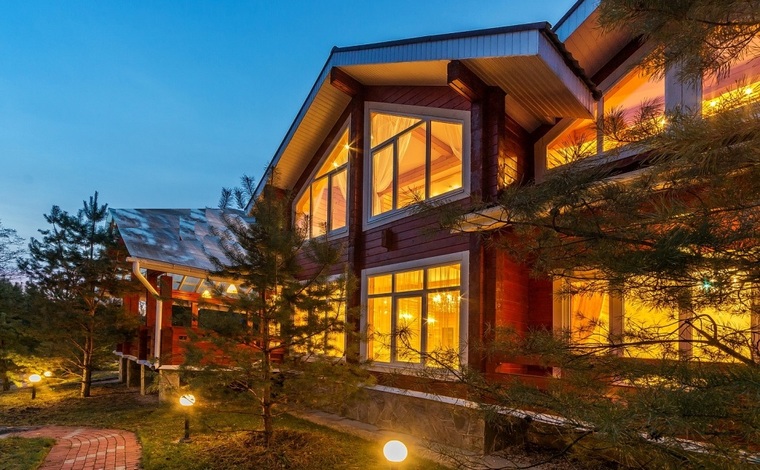 Купить элитный коттедж на Рублевке, КП "Villa-NATURE", элитная деревянная вилла дача на Рублево-Успенском шоссе, все предложения Рублевки 2017 год